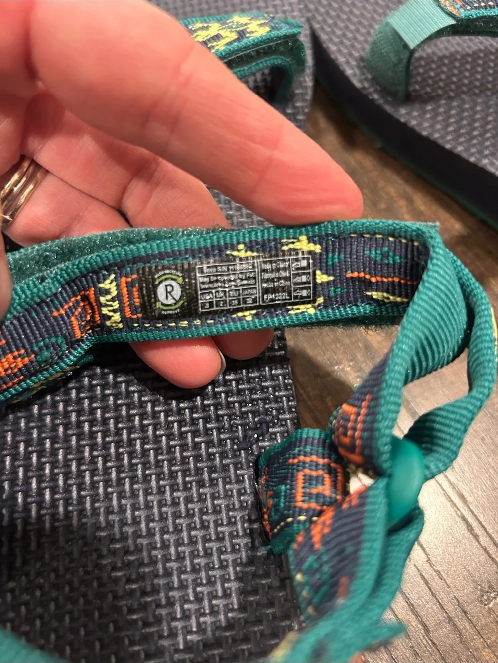 Teva original gecko strap sandals kids size 3